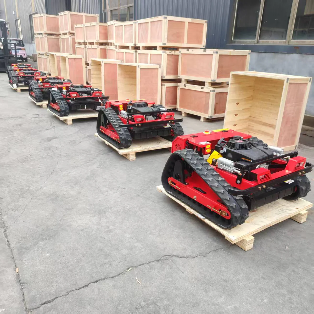 AVYARD machines prepared on pallets and in crates for shipping.